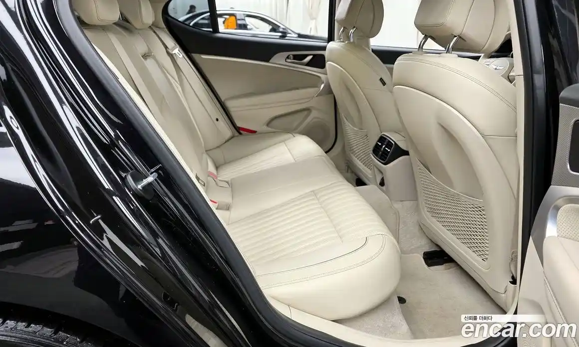 Genesis G70 2021 2.0 Автомат в Москве № 25588, фото 12