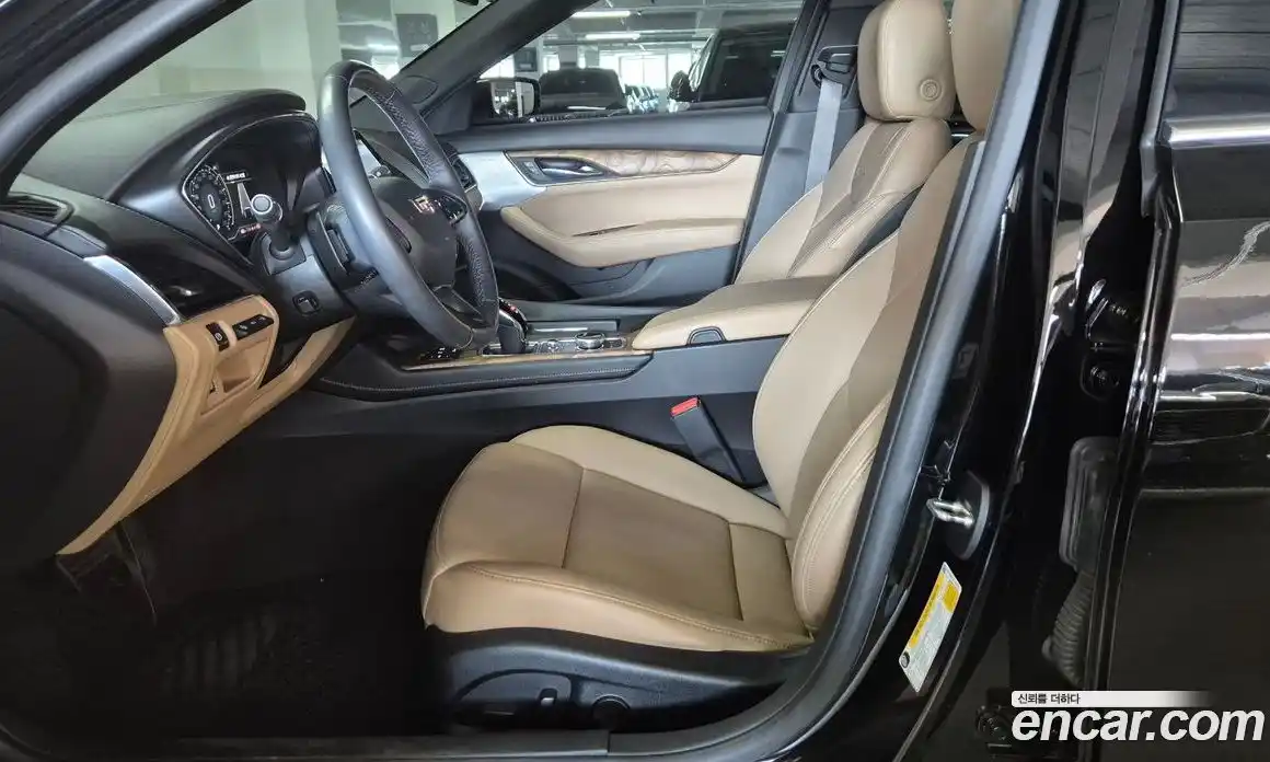 Cadillac CT5 2023 2.0 Автомат в Москве № 256509, фото 4