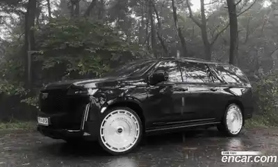 Cadillac Escalade, 2023