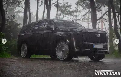 Cadillac Escalade 2023 6.2 Автомат в Москве № 256519, миниатюра 3