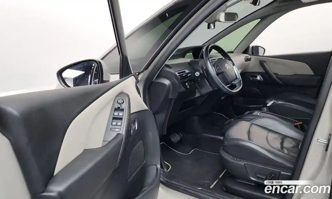 Citroen C4 Picasso 2017 1.6 Автомат в Москве № 256822, фото 10