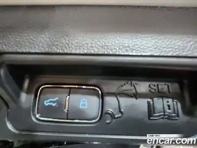 Ford Explorer 2024 2.3 Автомат в Москве № 259135, миниатюра 9