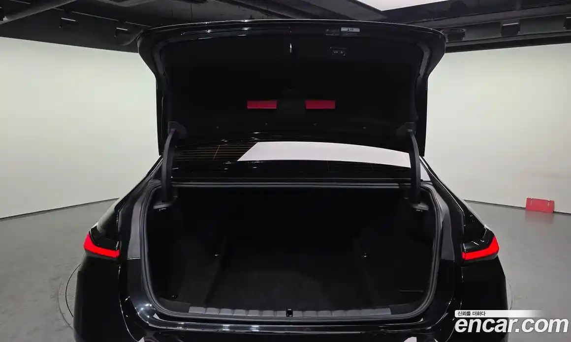 BMW 7-Series 2023 3.0 Автомат в Москве № 259169, фото 11