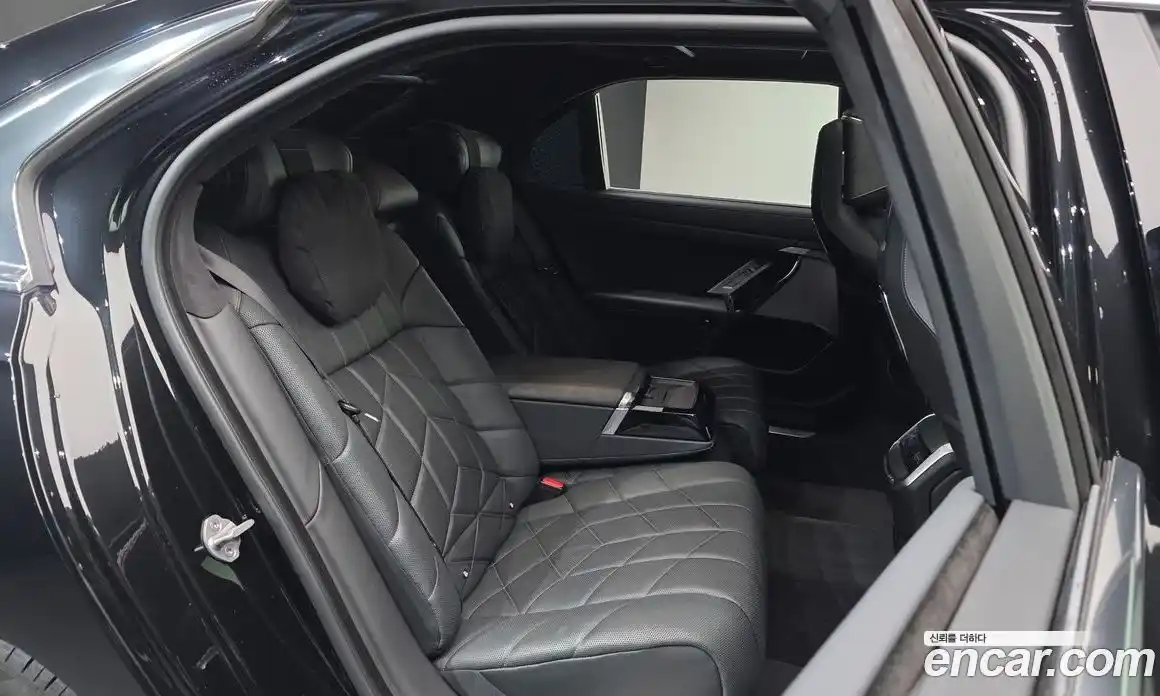 BMW 7-Series 2023 3.0 Автомат в Москве № 259169, фото 20