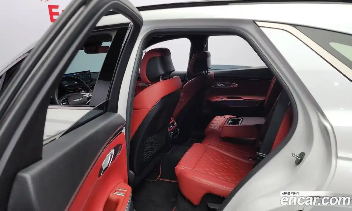 Genesis GV70 2022 2.2 Автомат в Москве № 26880, фото 9