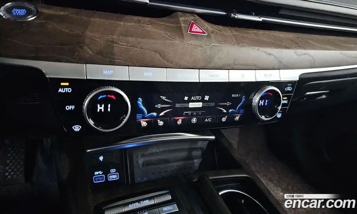 Genesis G80 2021 2.5 Автомат в Москве № 27098, фото 18