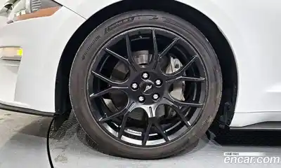 Ford Mustang 2018 2.3 Автомат в Москве № 273430, миниатюра 5