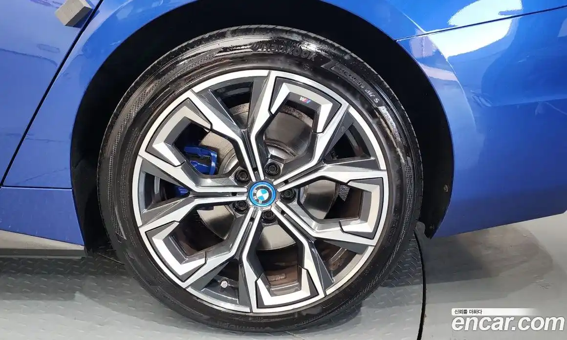 BMW i4 2023 0.2 Автомат в Москве № 279932, фото 16