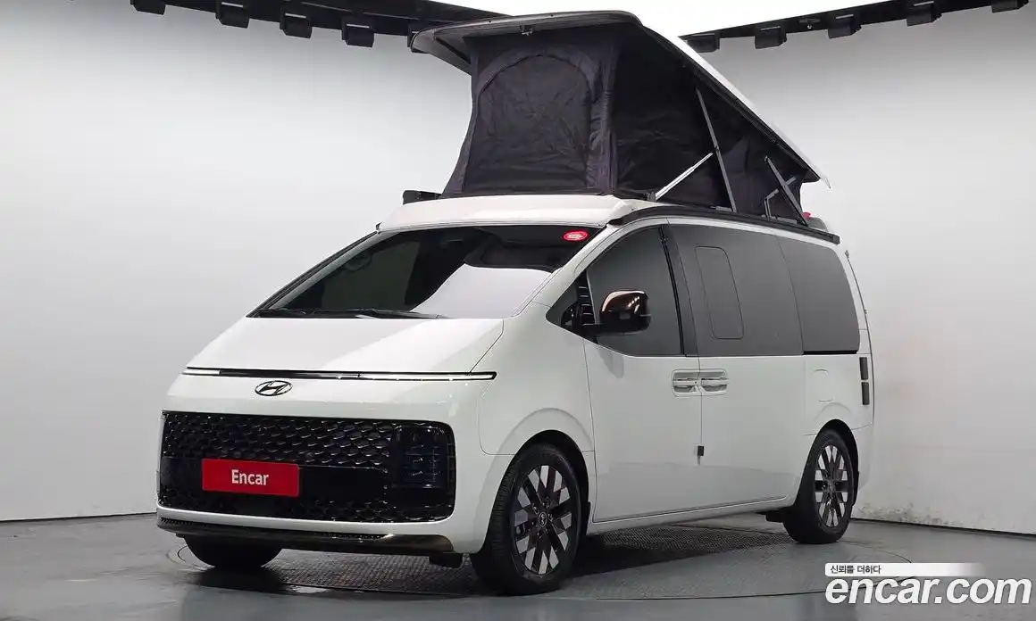 Hyundai Staria 2023 2.2 Автомат в Москве № 281632, фото 11