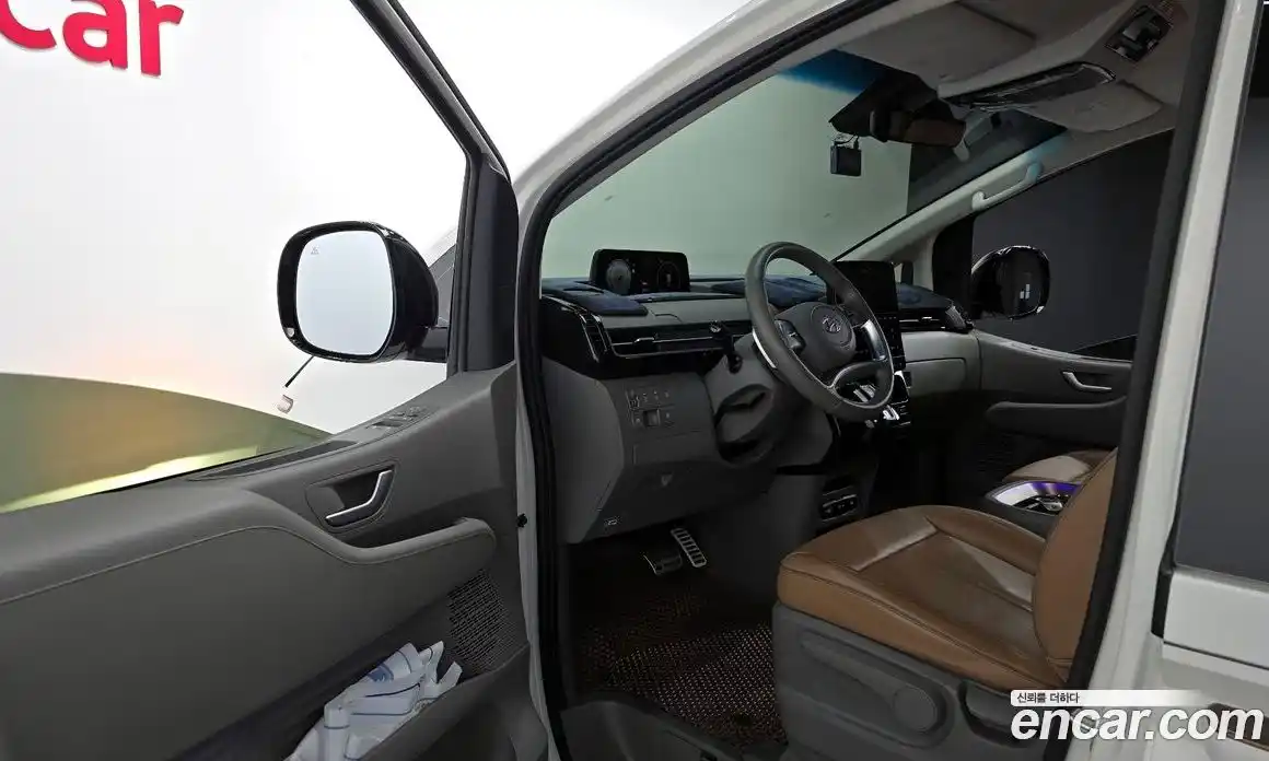 Hyundai Staria 2023 2.2 Автомат в Москве № 281632, фото 15