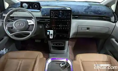 Hyundai Staria 2023 2.2 Автомат в Москве № 281632, миниатюра 2