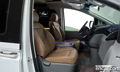 Hyundai Staria 2023 2.2 Автомат в Москве № 281632, миниатюра 8