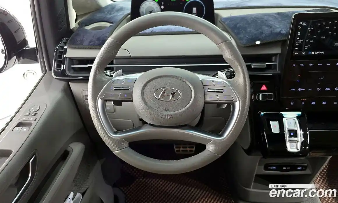 Hyundai Staria 2023 2.2 Автомат в Москве № 281632, фото 9