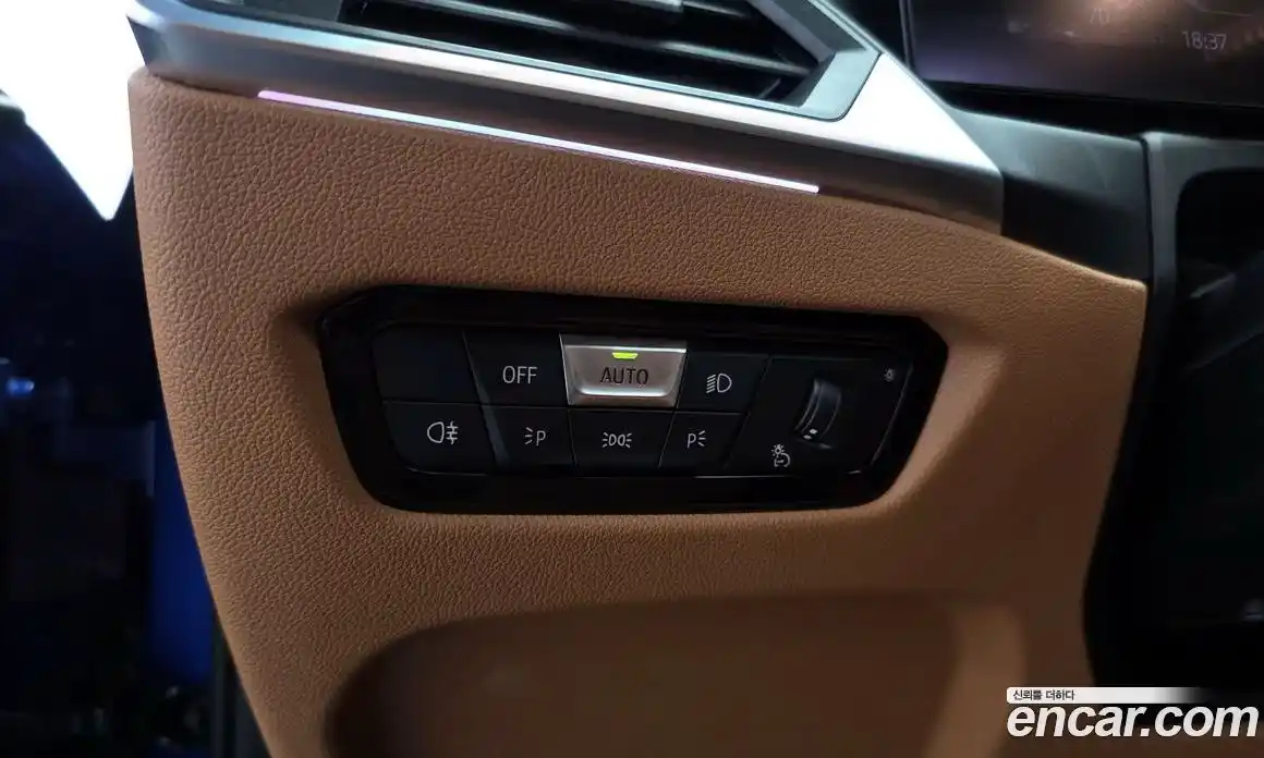 BMW 3-Series 2023 2.0 Автомат в Москве № 282384, фото 7