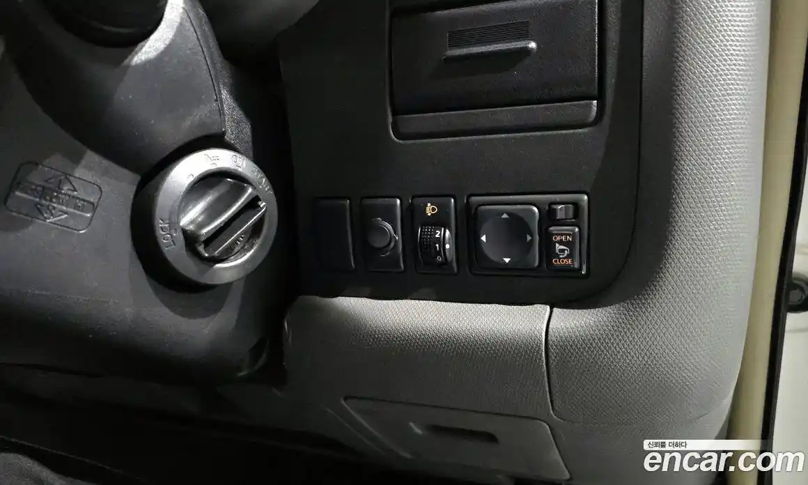 Nissan Cube 2008 1.5 Автомат в Москве № 285043, фото 13