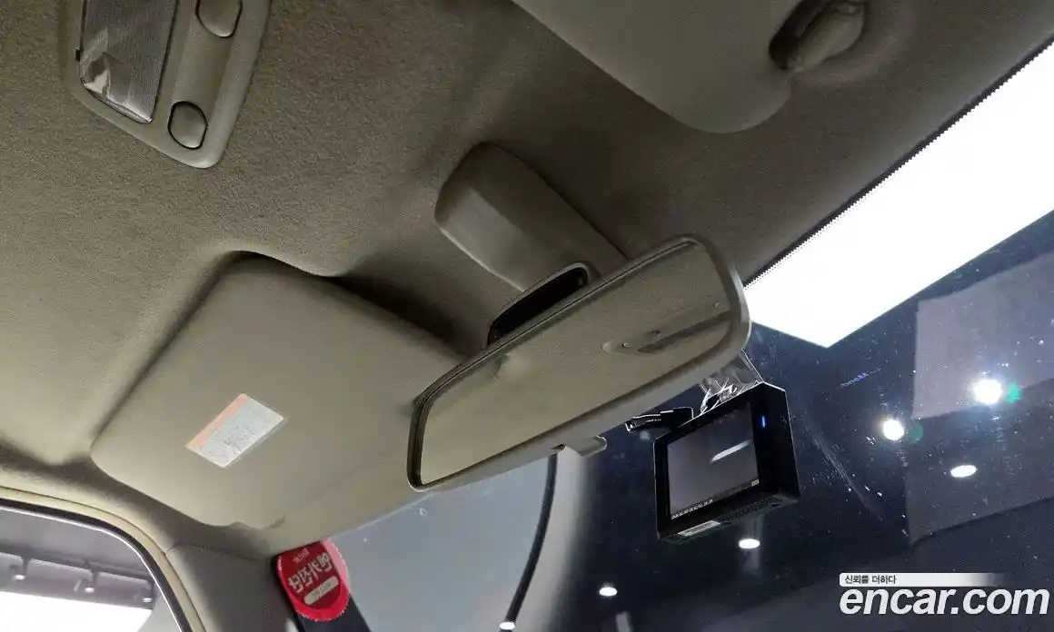 Nissan Cube 2008 1.5 Автомат в Москве № 285043, фото 17