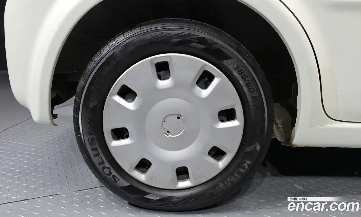 Nissan Cube 2008 1.5 Автомат в Москве № 285043, фото 7