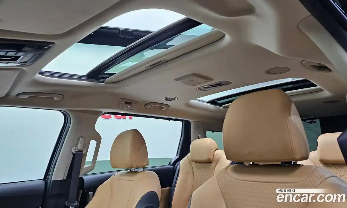 Kia Canival 2023 2.2 Автомат в Москве № 288386, фото 13