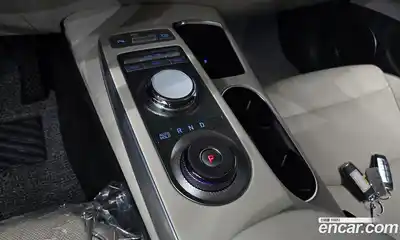 Genesis GV70 2023 2.5 Автомат в Москве № 289133, миниатюра 12