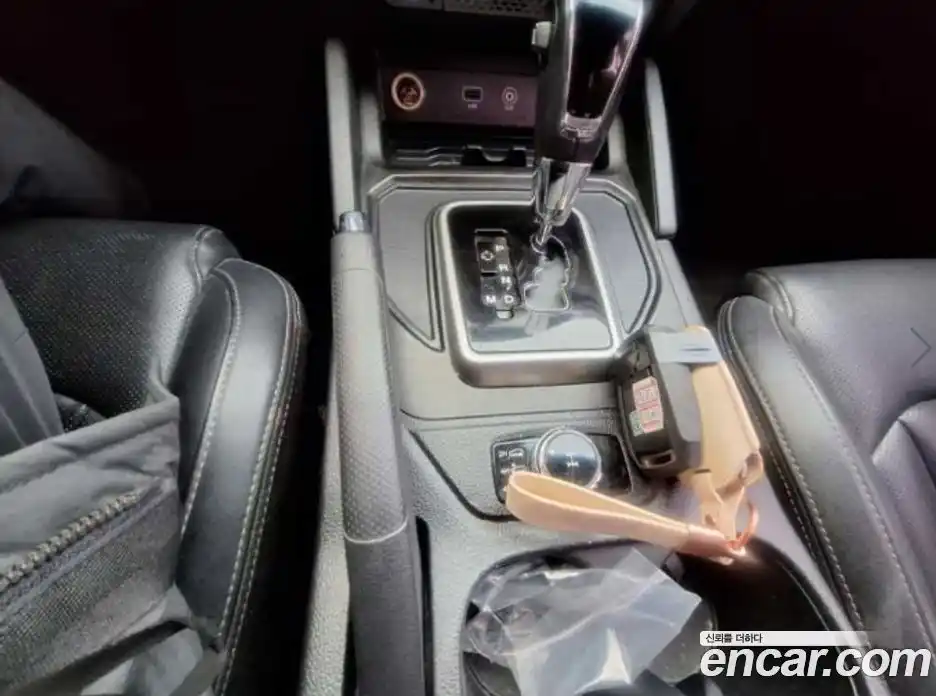 SsangYong Rexton 2018 2.2 Автомат в Москве № 291911, фото 14