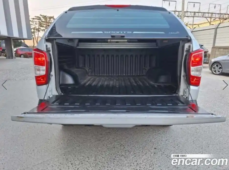 SsangYong Rexton 2018 2.2 Автомат в Москве № 291911, фото 5