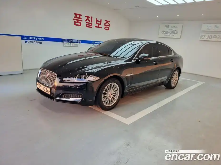 Jaguar XF 2014 2.2 Автомат в Москве № 305188, фото 3