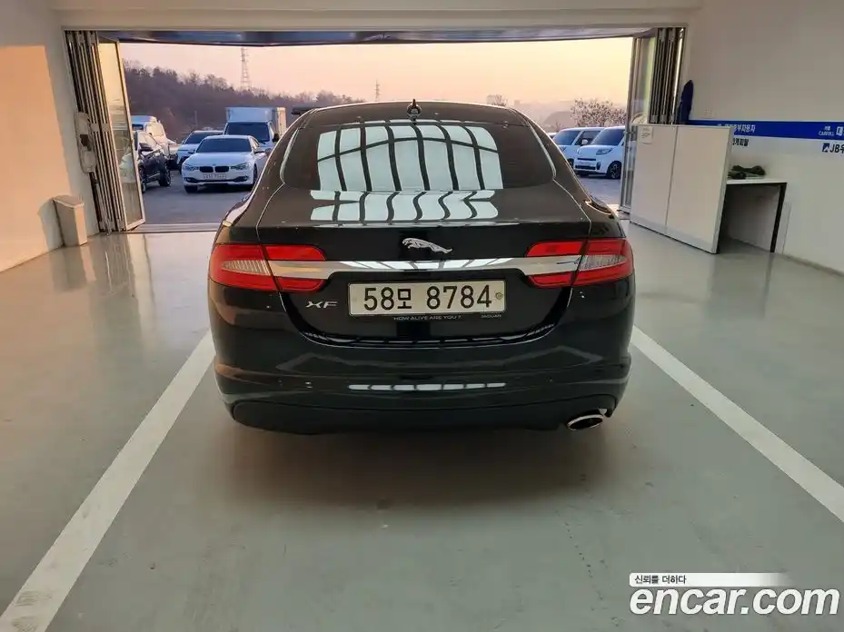 Jaguar XF 2014 2.2 Автомат в Москве № 305188, фото 4