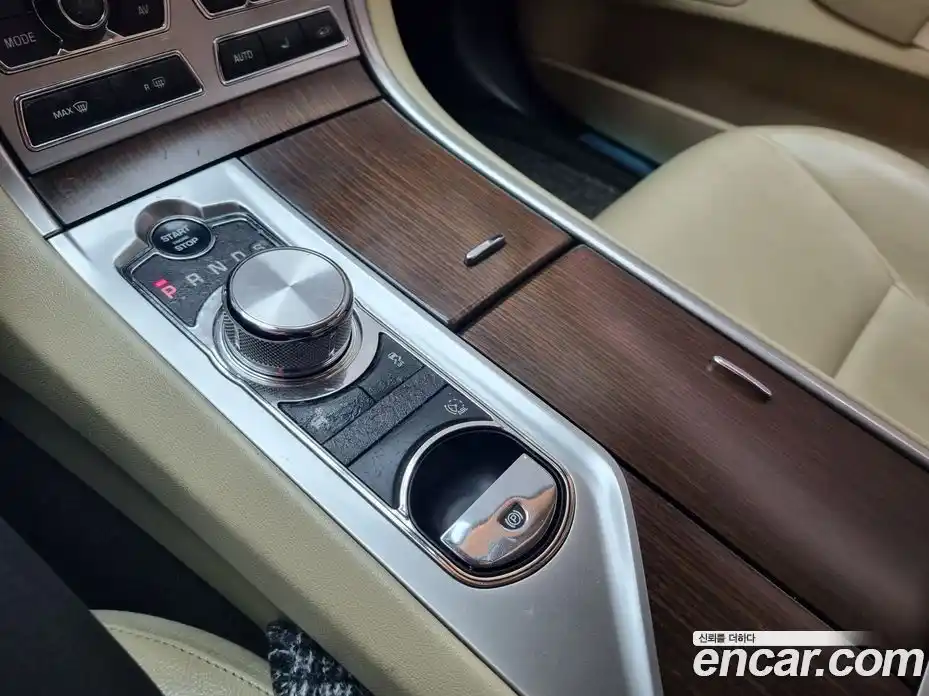 Jaguar XF 2014 2.2 Автомат в Москве № 305188, фото 9