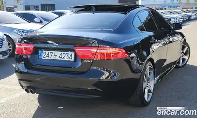 Jaguar XE 2017 2.0 Автомат в Москве № 305190, миниатюра 3