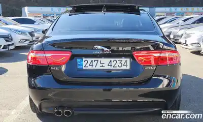 Jaguar XE 2017 2.0 Автомат в Москве № 305190, миниатюра 4