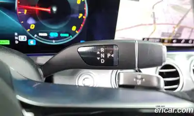 Mercedes-Benz E-Class 2021 2.0 Автомат в Москве № 308149, миниатюра 4