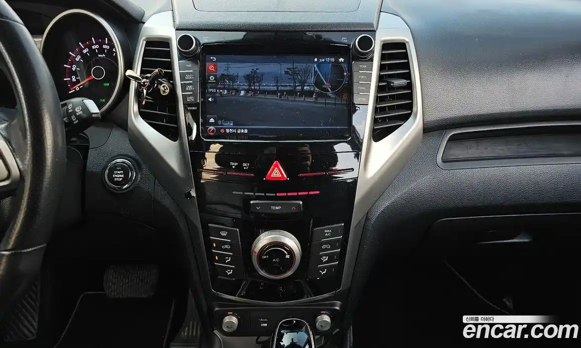 SsangYong TIBOLI 2016 1.6 Автомат в Москве № 31843, фото 11