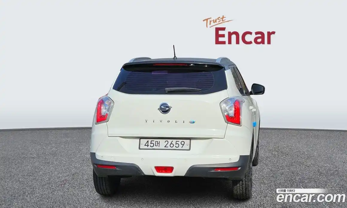 SsangYong TIBOLI 2016 1.6 Автомат в Москве № 31843, фото 14