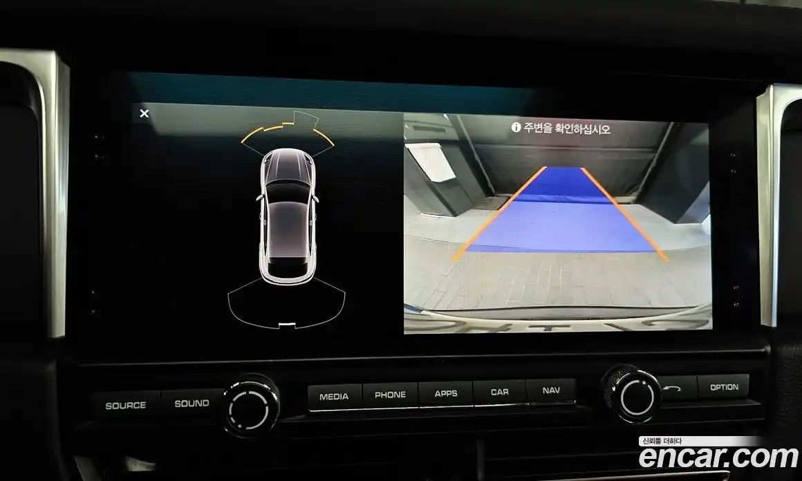 Porsche Macan 2021 2.0 Автомат в Москве № 326368, фото 7