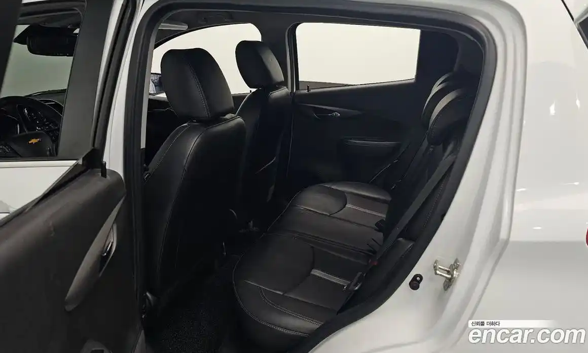 Chevrolet Spark 2019 1.0 Автомат в Москве № 327005, фото 12