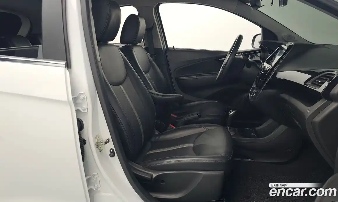 Chevrolet Spark 2019 1.0 Автомат в Москве № 327005, фото 10