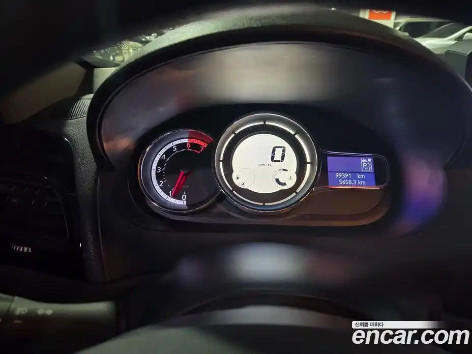 Renault SM3 2016 1.6 Автомат в Москве № 329140, фото 9