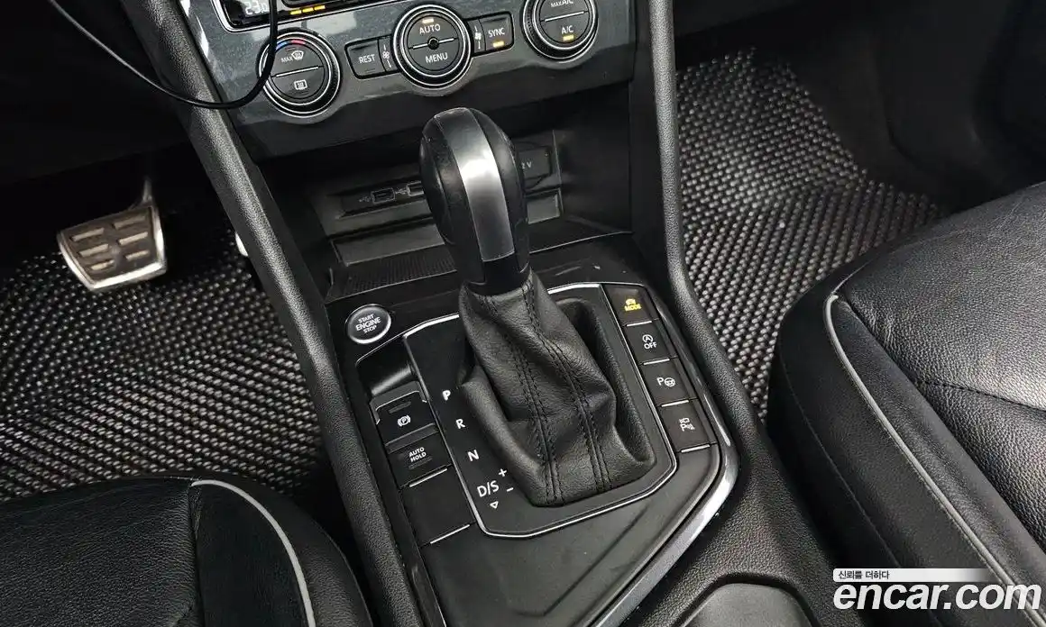 Volkswagen Tiguan 2020 2.0 Автомат в Москве № 329865, фото 6