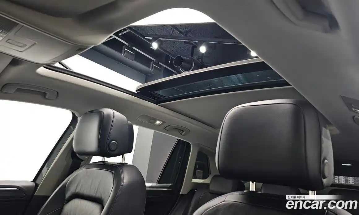 Volkswagen Tiguan 2020 2.0 Автомат в Москве № 329865, фото 7