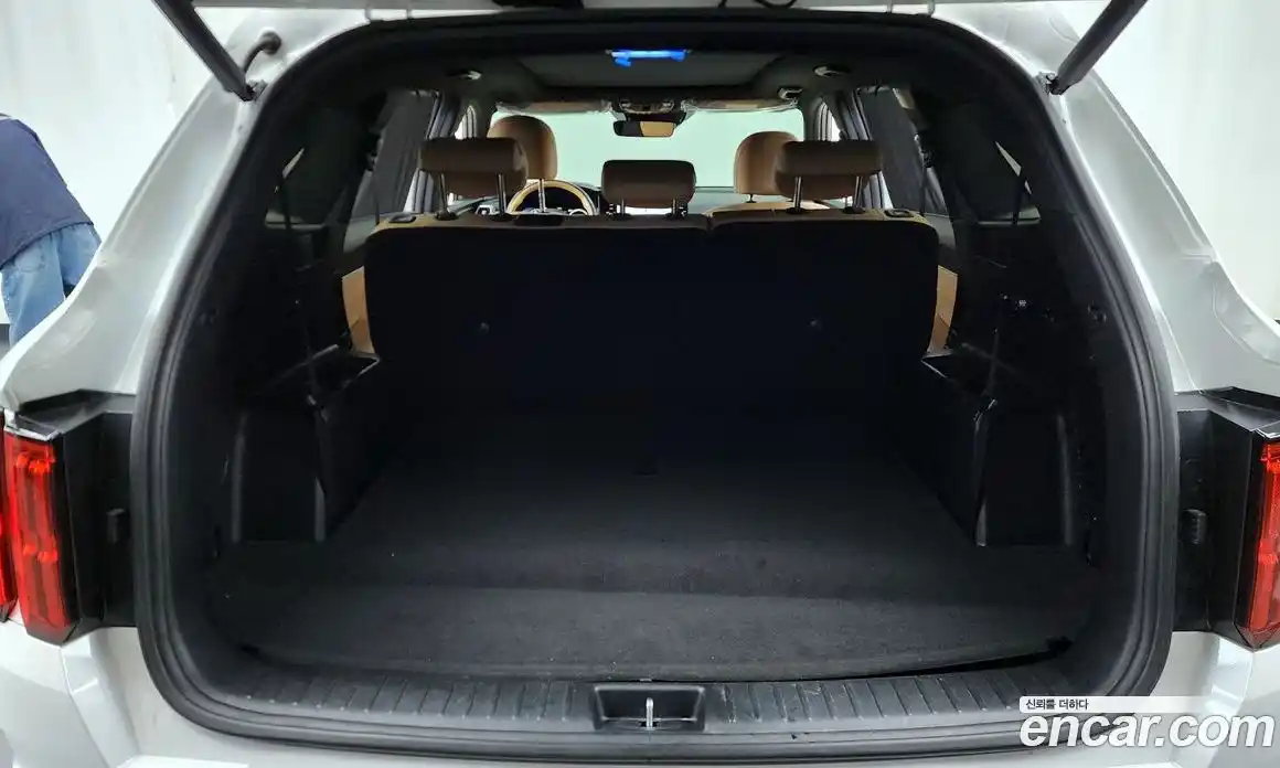 Kia Sorento 2023 1.6 Автомат в Москве № 339009, фото 20