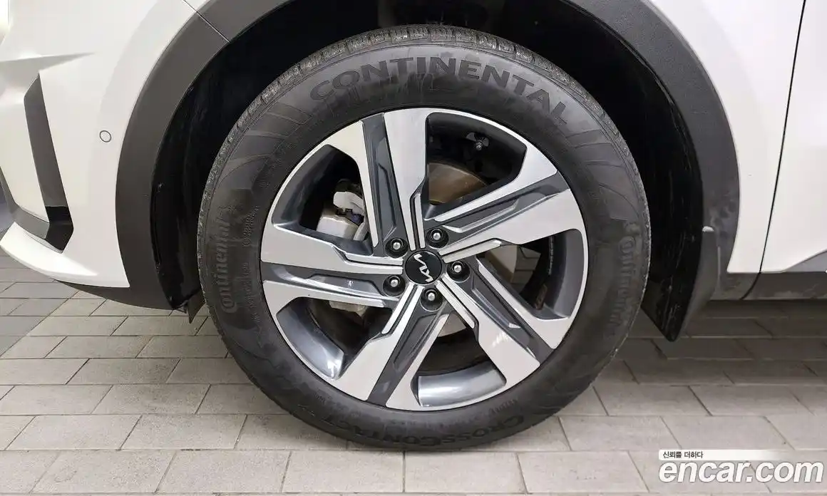 Kia Sorento 2023 1.6 Автомат в Москве № 339009, фото 5