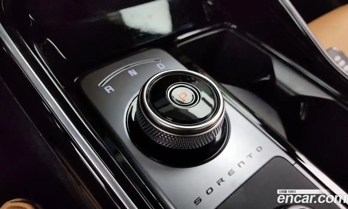 Kia Sorento 2023 1.6 Автомат в Москве № 339009, фото 9