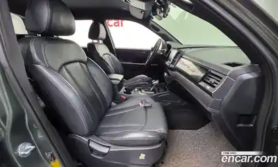 SsangYong Rexton 2021 2.2 Автомат в Москве № 34254, миниатюра 3