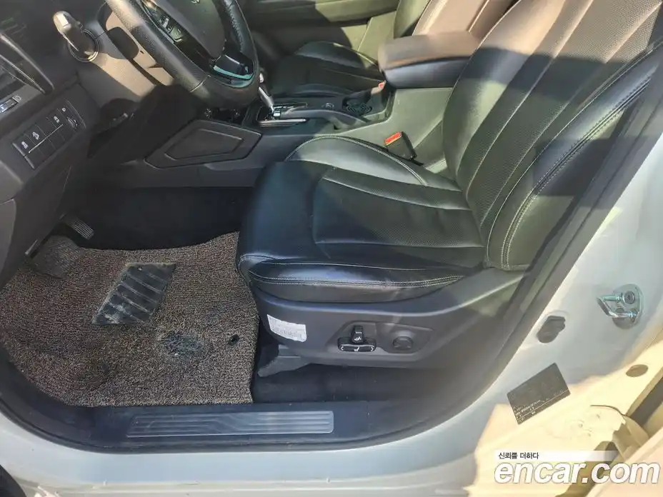 SsangYong Rexton 2022 2.2 Автомат в Москве № 35842, фото 15