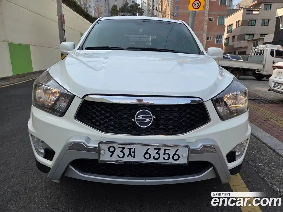 SsangYong Korando 2013 2.0 Автомат в Москве № 36427, фото 3