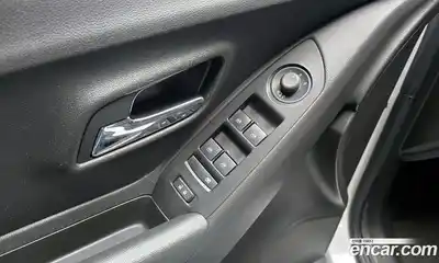 Chevrolet Trax 2021 1.6 Автомат в Москве № 37476, миниатюра 3