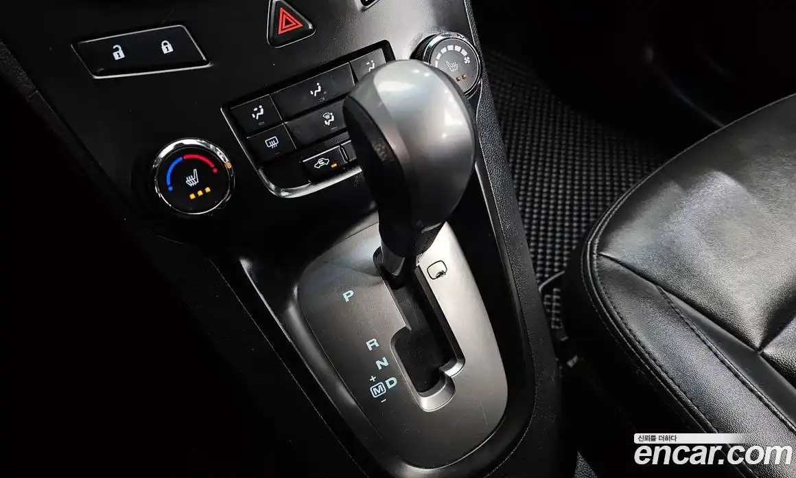 Chevrolet Orlando 2014 2.0 Автомат в Москве № 37578, фото 9