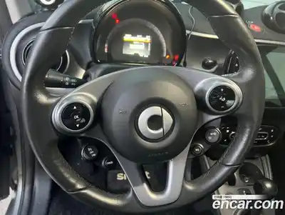 Smart Fortwo 2018 0.3 Автомат в Москве № 376130, миниатюра 7
