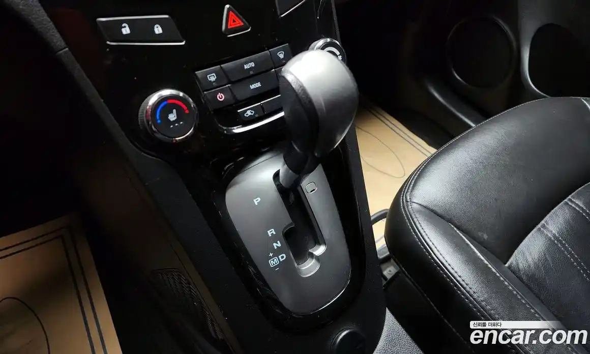 Chevrolet Orlando 2015 2.0 Автомат в Москве № 37723, фото 9