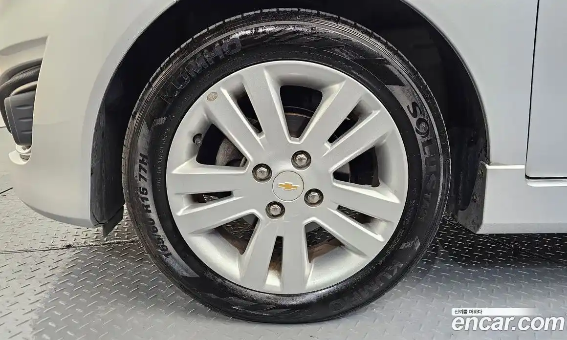 Chevrolet Spark 2014 1.0 Механическая в Москве № 38350, фото 5